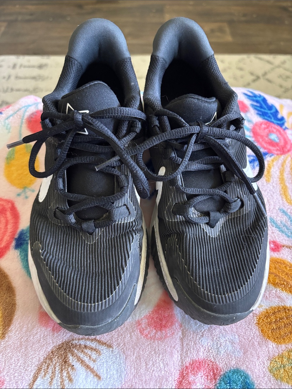 Nike Kids Black and White Sneakers